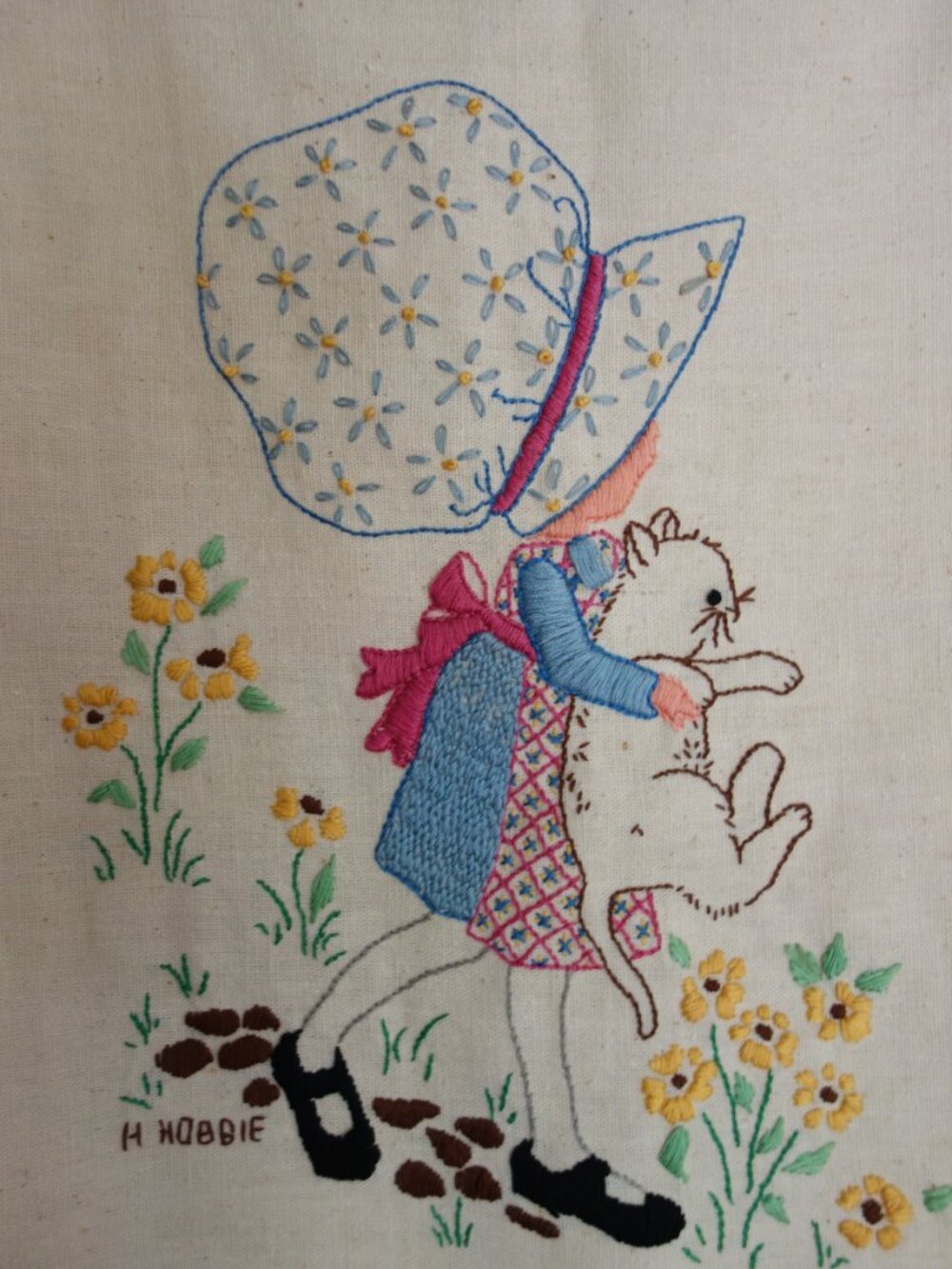 Vntg 70’s HOLLY HOBBIE Completed Unframed Embroidered Needlepoint Art - Picture 2 of 4